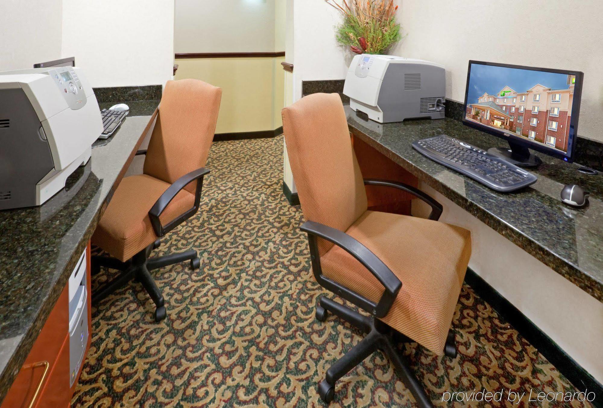Holiday Inn Express Hotel & Suites Dallas - Grand Prairie I-20 By Ihg Удобства фото